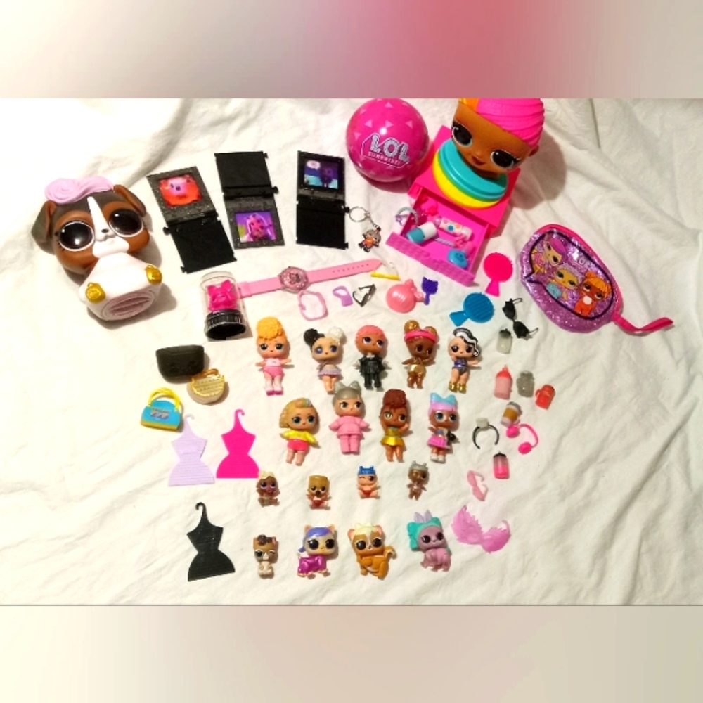 9 LOL Surprise Dolls, 4 babies, 4 pets. 22 plus Accessories and more